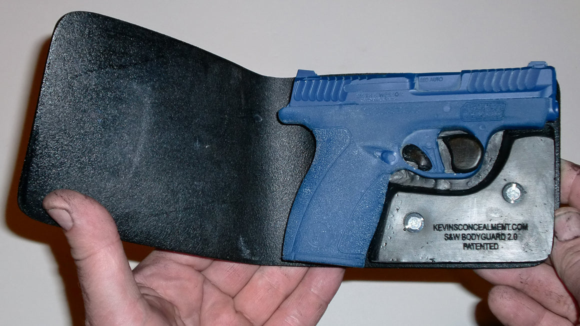 Pocket Holster, Wallet Style For Full Concealment - S&W Bodyguard 2.0